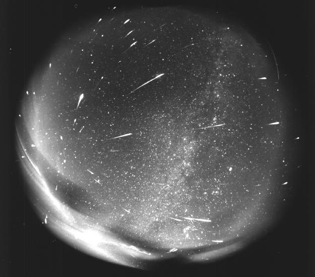 A chuva de meteoros mais ativa dos últimos anos poderá ser observada a olho nu nesta semana